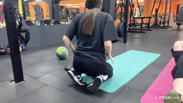 Уф спалила П0ПУ? смотреть онлайн