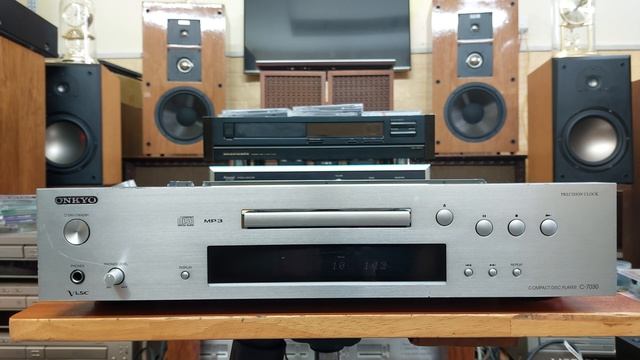 (Đã bán) Đầu CD Onkyo C-7030 chất âm 24bit 💶giá 2 triệu 📲0907223269 🏡Địa chỉ: Tp Thủ Đức смотреть онлайн