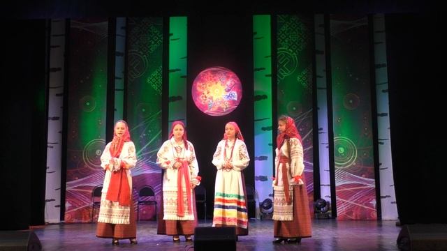 "Кого нету,того девке жаль"- студия фольклорного пения "ДОЛИНУШКА" смотреть онлайн