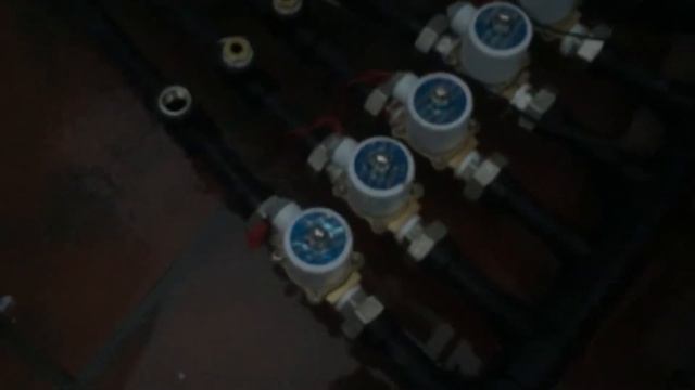 HỆ THỐNG NƯỚC NÓNG TRUNG TÂM KẾT HỢP NĂNG LƯỢNG MẶT TRỜI смотреть онлайн