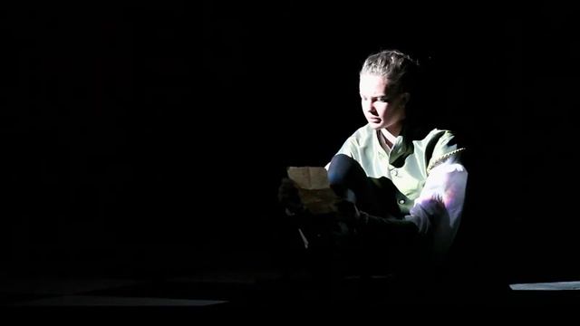 Hamlet Act 2-6 смотреть онлайн