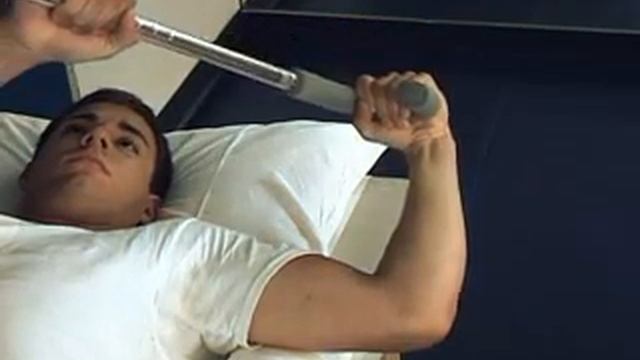 Наружная ротация при отведенном плече с ассистенцией. смотреть онлайн