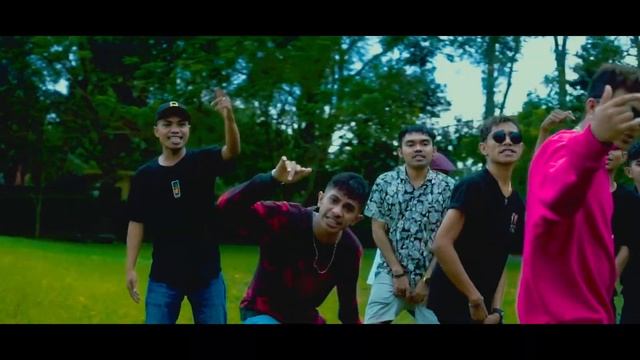 EASTLAND - DE GHOSTING SA (Official Music Video) смотреть онлайн