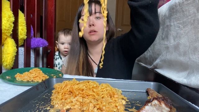 Samyang Cream Carbo & Ottogi Cheese Ramen Noodles. Homemade Rib Mukbang 🤤🤤🙃 смотреть онлайн