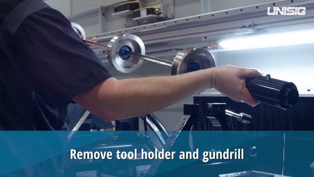 UNISIG UNI50 BTA and Gundrilling Machine - Operation and Tooling Changeover смотреть онлайн