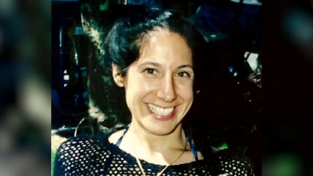 Женщина загадочно исчезла в собственной квартире. Лишь через 13 лет все узнали тревожную правду смотреть онлайн