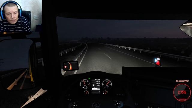 Новогодний конвой в Euro Truck Simulator 2 (18+) смотреть онлайн