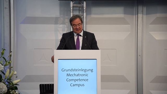 Lenze: Grundsteinlegung des Mechatronic Competence Campus (MMC) смотреть онлайн
