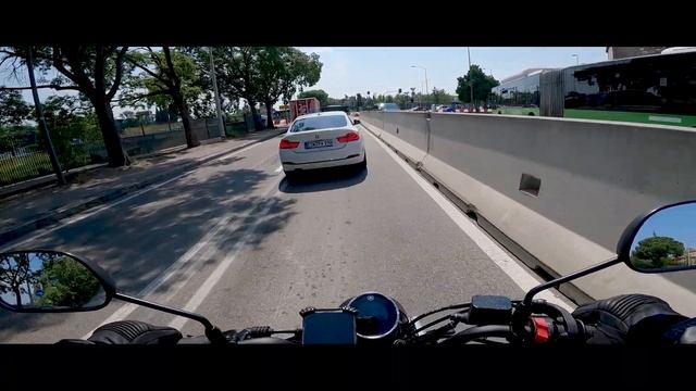 City Ride - YAMAHA XSR 125 2023 Pure Sound - ITALY [2K] смотреть онлайн