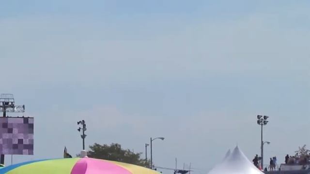 F-4 Phantom and P-51 Mustang смотреть онлайн