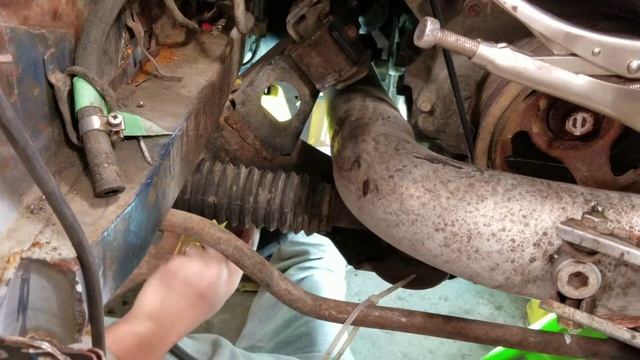 Junkyard 5.3 Turbo 280z build ep.2 смотреть онлайн