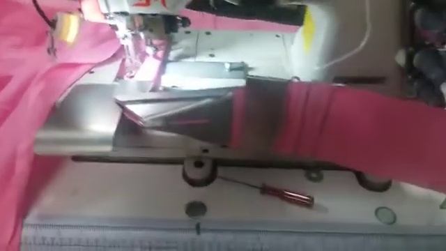 SERA SR-858P-3 Needle Flatlock Machine With Rear Puller For Petticoat Belt Attaching. смотреть онлайн