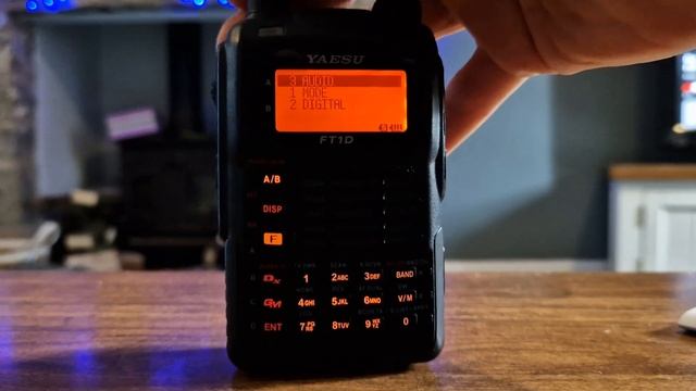 YAESU FT1D Volume Adjust Tip смотреть онлайн