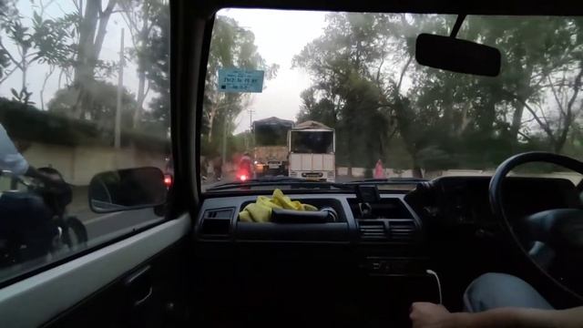 Maruti 800 evening drive by an amature driver смотреть онлайн