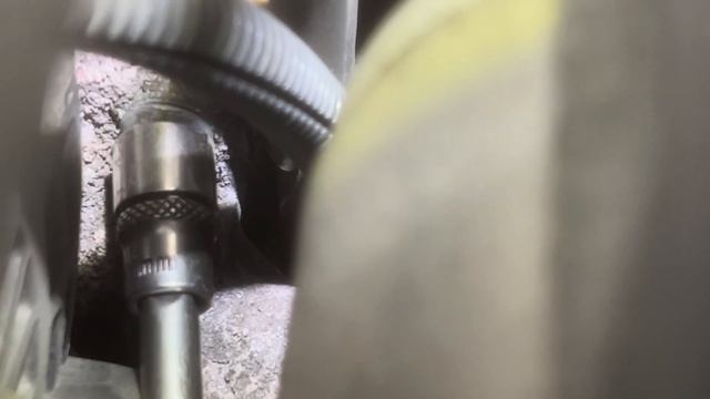 How to change thermostat on Toyota Avensis смотреть онлайн