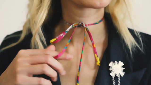 My Twilly d'Hermes смотреть онлайн