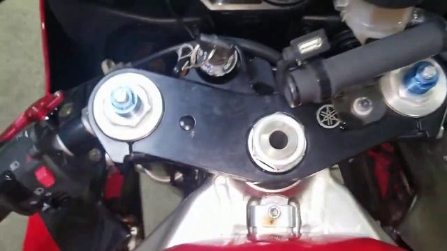 Yamaha YZF-R1, 2000 год смотреть онлайн