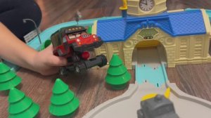 Поли Робокар поймал Почера после его гадских проделок!