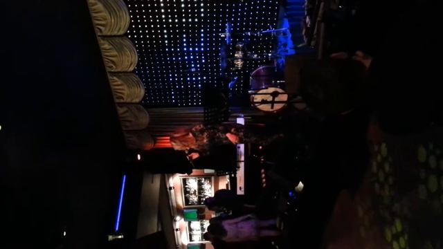 Dana S - Down on my knees @ Onegin Club Birthday смотреть онлайн