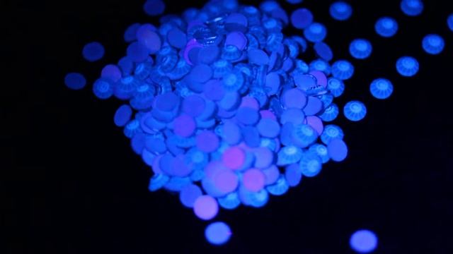 Стразы NON NEON Blue SS20 смотреть онлайн