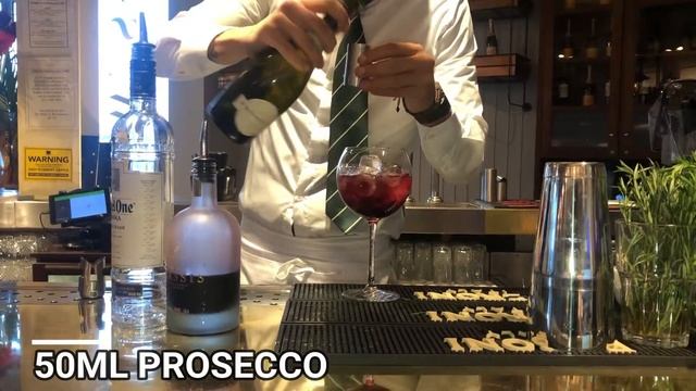 SUMMER BERRY SPRITZ смотреть онлайн