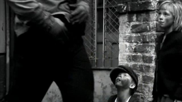 Falco - Mutter, der mann mit dem koks ist da смотреть онлайн