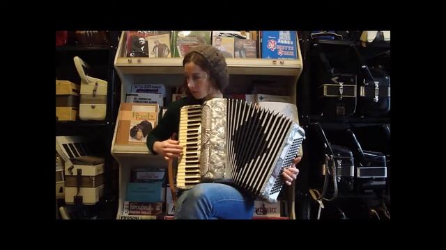 974 - Silver Petosa LM 120 $795 смотреть онлайн