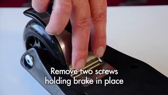 Replacing the brake on a Maxi Micro scooter смотреть онлайн