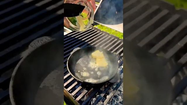 Нежные и вкусные крылышки на мангале смотреть онлайн