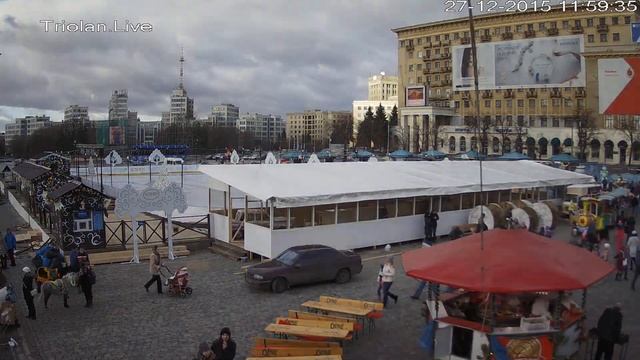 Triolan.Live - Харьков, площадь Свободы (27-12-2015) смотреть онлайн