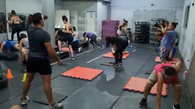 BORA GALERA SEXTOU SEXTOU FUNCIONAL NA VEIA (2) смотреть онлайн