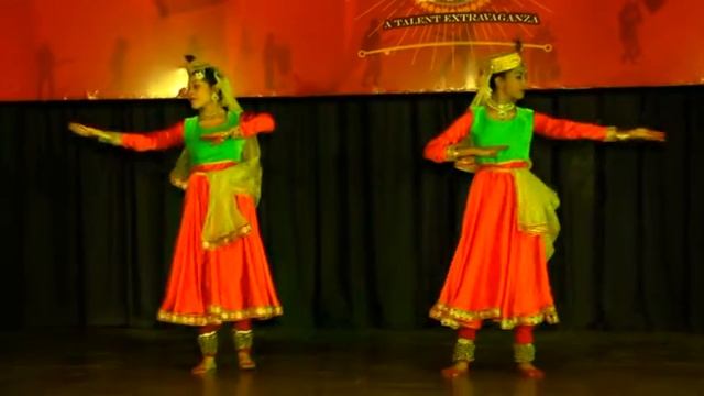 Performing Gat and Tukda in Kathak (Taal: Teental) смотреть онлайн
