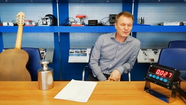 Песни под гитару среди роликов о весах? Почему бы и да? смотреть онлайн