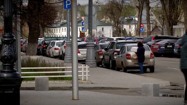 В Твери в связи с проведением праздничных мероприятий ограничат движение и парковку в центре города смотреть онлайн