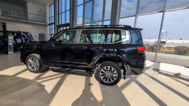Toyota Land Cruiser 300 2025
