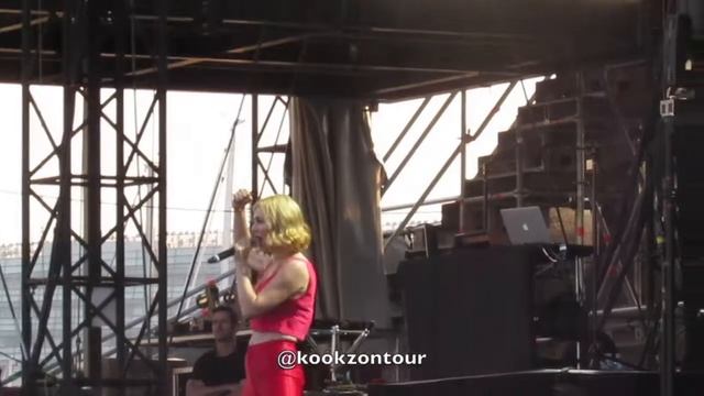 LIVE Karmin (@karminmusic) - Hello - Chicago OPENING NIGHT-7/10/13 смотреть онлайн