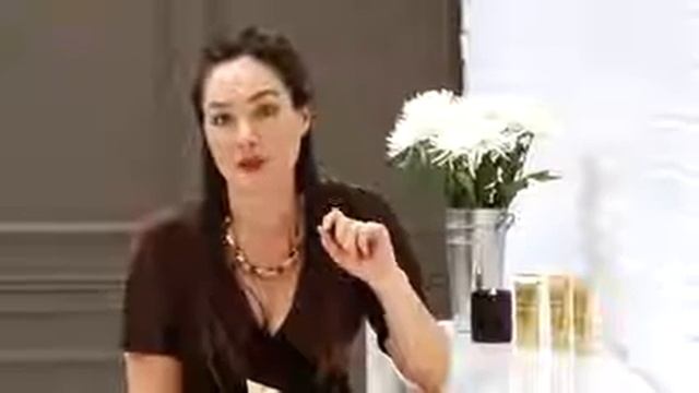 Glow Time Full Coverage Mineral BB Cream SPF 25 смотреть онлайн