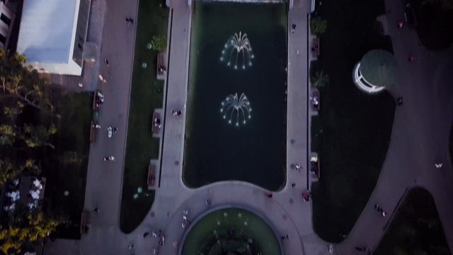 Солнце. Вечер. Осень. Харьков смотреть онлайн