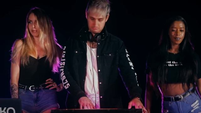 Zvika Brand, INtellegent, Gelik - Black (Official Video)