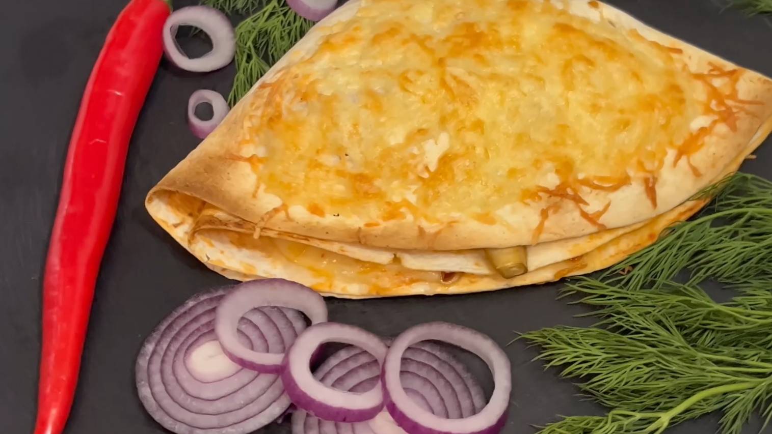 Лепёшки с начинкой - вкусно!