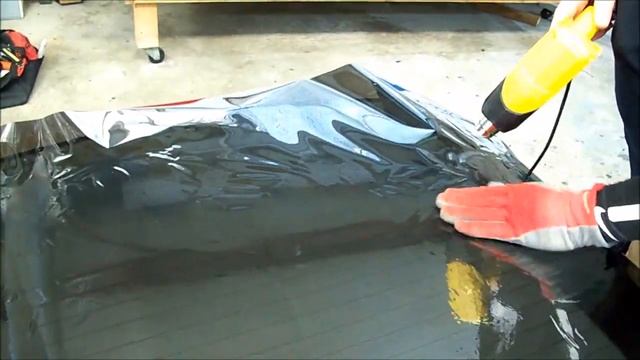How to dry shrink a back glass on a 1984 Mazda RX7 смотреть онлайн