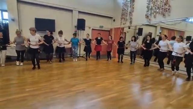 Опас хоро от село Бабук, Силистренско - Добруджанска фолклорна област смотреть онлайн