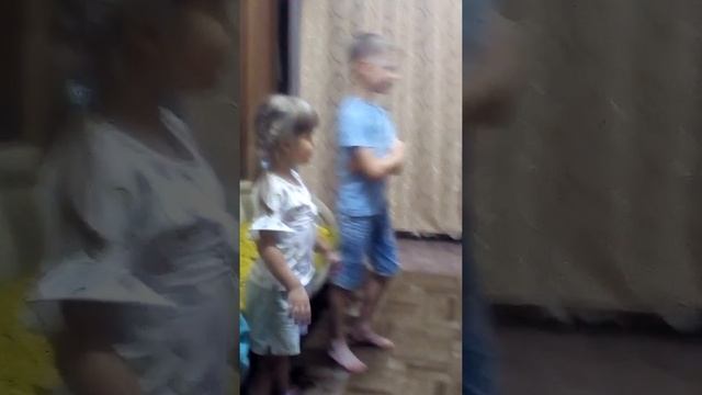 Танец про самолёт смотреть онлайн