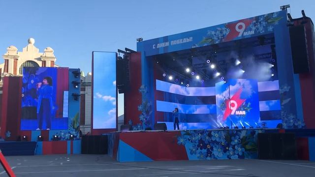 Голос ребёнка на площади Ленина смотреть онлайн