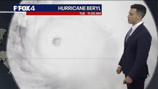 Hurricane Beryl Track: Will it hit Texas? смотреть онлайн