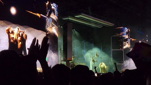 Live: Doja Cat - Demons/Tia Tamara - Coachella Weekend 2 смотреть онлайн