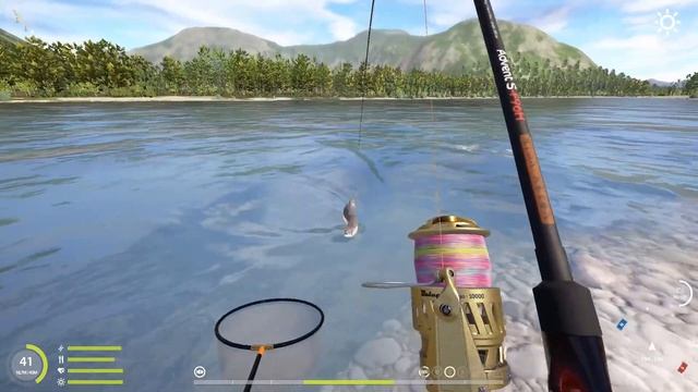 ЧАВЫЧА делает БОЛЬНО! Включили КЛЁВ на ЯМЕ в Русской Рыбалке 4