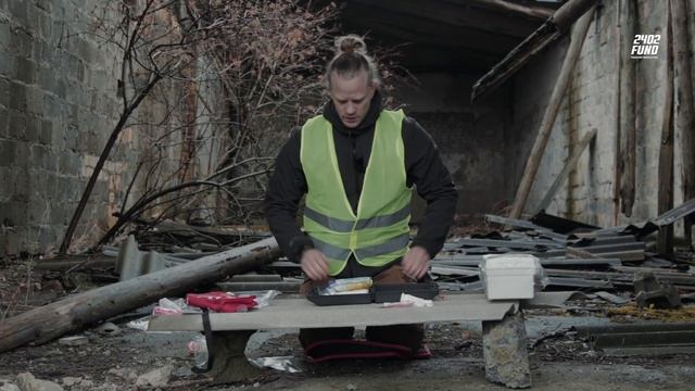 Аптечка для великої сім’ї. Що всередині лікувального набору на 9 людей? смотреть онлайн