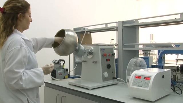 EMU Faculty of Pharmacy 2015 Promotional Video смотреть онлайн
