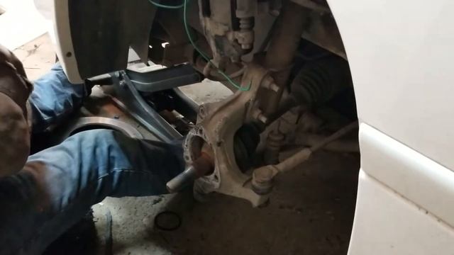 2004 Impala wheel bearing change смотреть онлайн